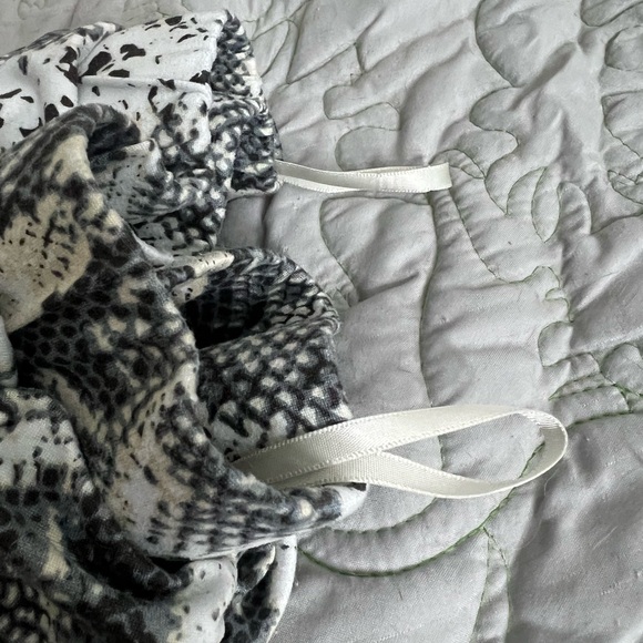 JLUXLABEL Cobra Ruched skirt - Picture 9 of 12